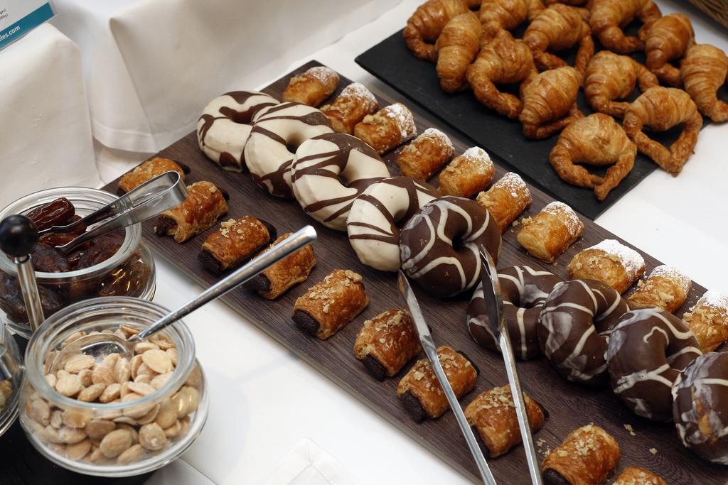 Desayuno tipo buffet en el Hotel & SPA Real Ciudad Zaragoza